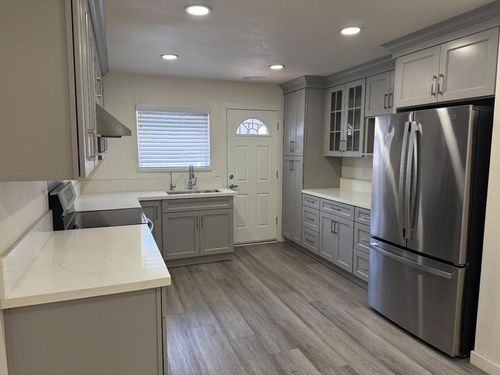 595 Cedro St, San Jose, CA, 95111-2316 | Card Image