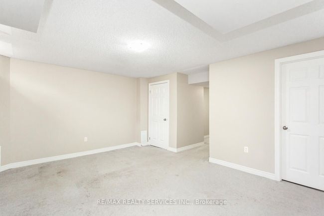 7 Mclaughlin Ave, House attached with 3 bedrooms, 3 bathrooms and 2 parking in Milton ON | Image 38