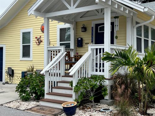 1137 Highland St S, ST PETERSBURG, FL, 33701-5120 | Card Image