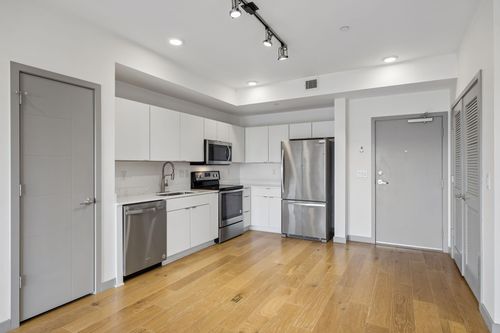 418-400 Herron Dr, Nashville, TN, 37210-4654 | Card Image