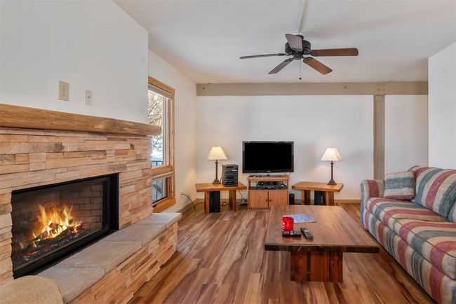 UNIT-211 - 2590 Longthong Rd, Condo with 2 bedrooms, 2 bathrooms and null parking in Steamboat Springs CO | Image 10