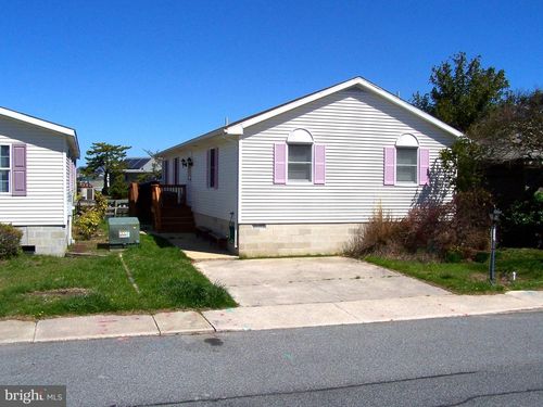 112 Sea Breeze Dr, OCEAN CITY, MD, 21842-4652 | Card Image