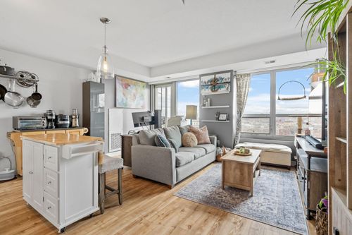 apt-908-929 Portland Ave, MINNEAPOLIS, MN, 55404-1254 | Card Image