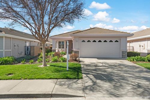 319 Trellis Ln, Vacaville, CA, 95687-3119 | Card Image