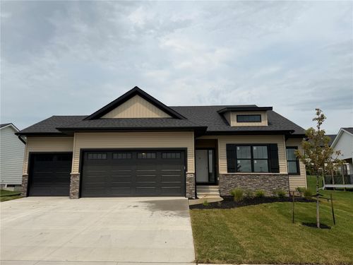 1290 Osage Ln, North Liberty, IA, 52317-9766 | Card Image