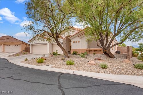 10662 Cosenza Ln, Las Vegas, NV, 89141-4229 | Card Image
