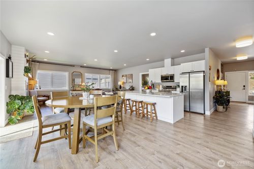 9968 Griffith Pl, Entiat, WA, 98822-6001 | Card Image