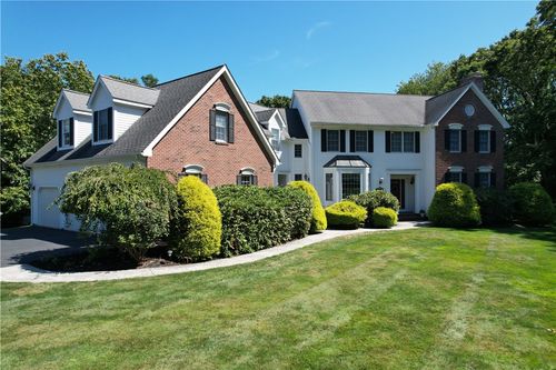 215 Finch Ln, Saunderstown, RI, 02874-2218 | Card Image