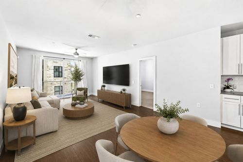 722-2801 Dulce Ln, Austin, TX, 78704-4467 | Card Image