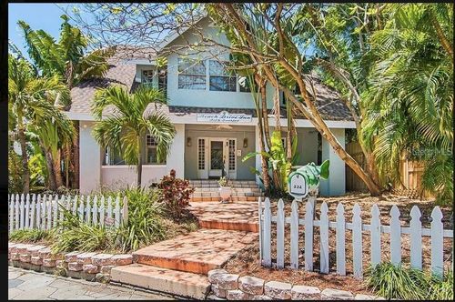 532 Beach Dr Ne, ST PETERSBURG, FL, 33701-2615 | Card Image