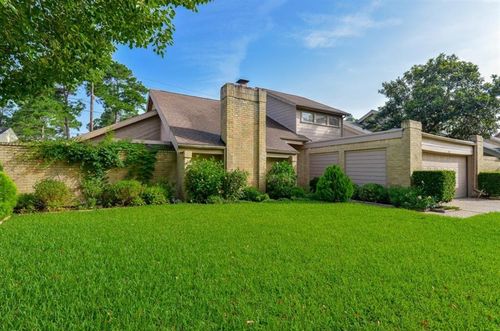 201 Old Bridge Lk, Houston, TX, 77069-3402 | Card Image