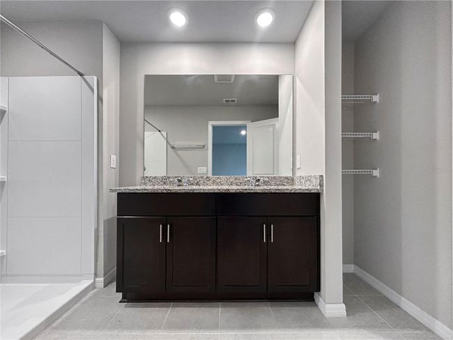 2764 Emory Sound Pl, Townhouse with 3 bedrooms, 3 bathrooms and null parking in BRANDON FL | Image 31