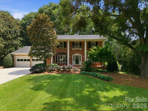 710 37th Ave Ne, Hickory, NC, 28601-7482 | Card Image