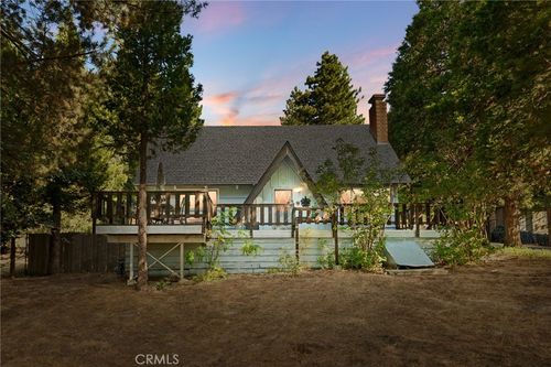 31124 View Dr, Running Springs, CA, 92382 | Card Image