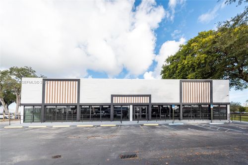 1920-1936 Stirling Rd, Dania Beach, FL, 33004-2101 | Card Image