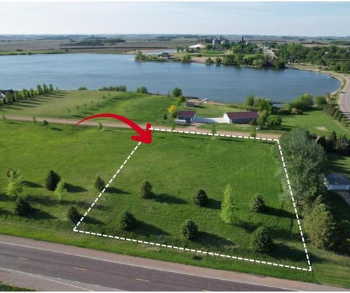 2 Summit Ln, Hadley, MN, 56151-1090 | Card Image