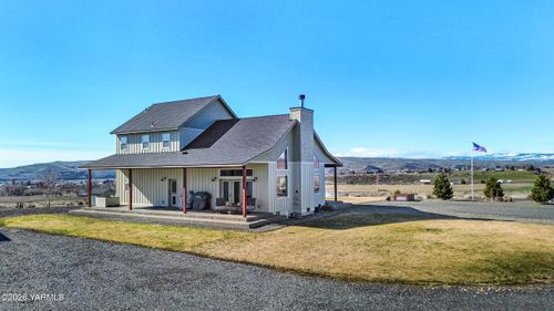 517 Game Ridge Rd, Selah, WA, 98942-9097 | Card Image
