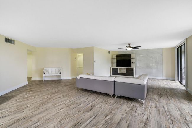 APT-104 - 4770 Fountains Dr S, Condo with 2 bedrooms, 2 bathrooms and null parking in Lake Worth FL | Image 10