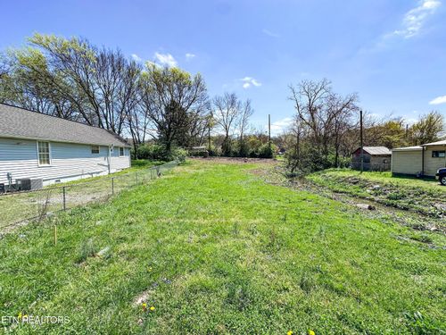 1522 Louisiana Ave, Knoxville, TN, 37921-2533 | Card Image