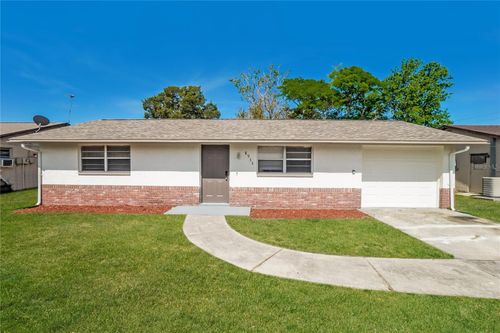 8935 Cairo Ln, PORT RICHEY, FL, 34668-5202 | Card Image