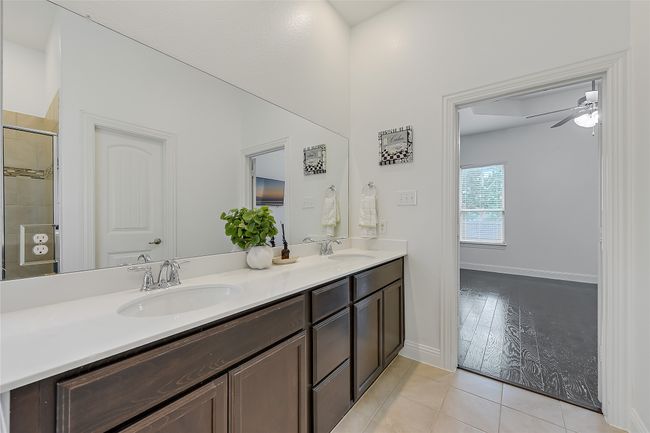 4300 Lakeview Dr, House other with 4 bedrooms, 2 bathrooms and null parking in Frisco TX | Image 36