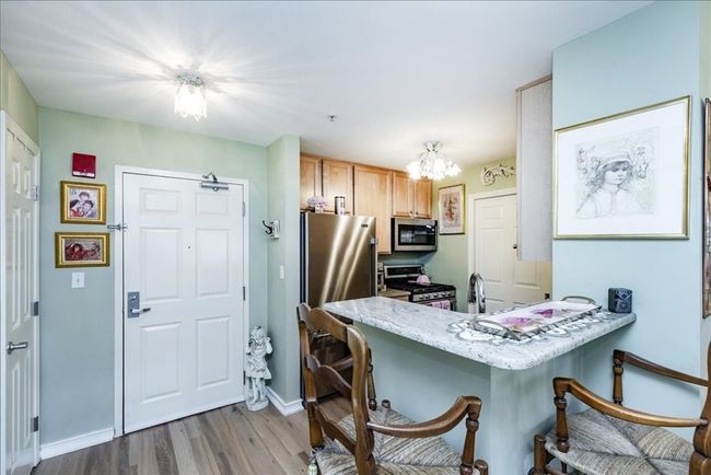 APT-108 - 36 Village Rd, Condo with 1 bedrooms, 1 bathrooms and null parking in Middleton MA | Image 7