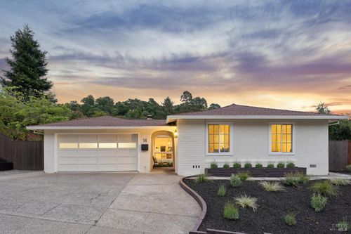 14 Laurelwood Court, San Rafael, CA, 94901 | Card Image