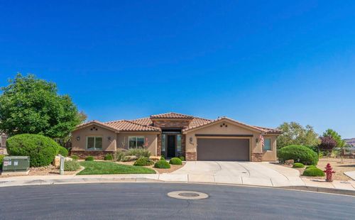 3842 S La Costa Cir, St George, UT, 84790-7872 | Card Image