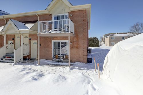 835 Rue Des Calcédoines, Québec, QC, G2L2M8 | Card Image