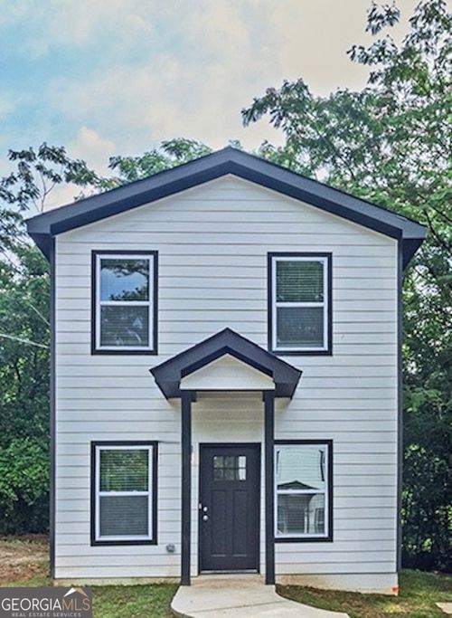 2775 Village Green Ln, Macon, GA, 31206-8221 | Card Image