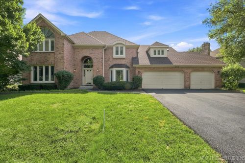 2318 River Woods Dr, Naperville, IL, 60565-6352 | Card Image