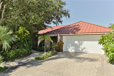 1206 Beacon Street, House other with 3 bedrooms, 2 bathrooms and null parking in New Smyrna Beach FL | Image 2