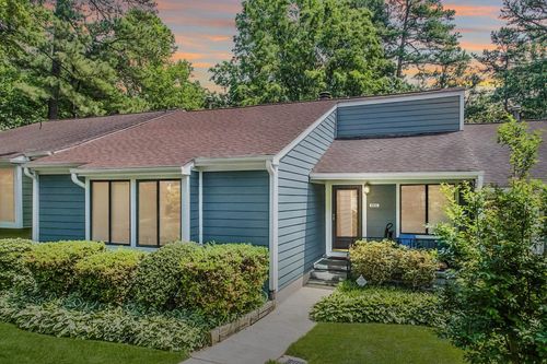 5830 Whitebud Dr, Raleigh, NC, 27609-3918 | Card Image