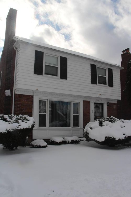 13427 Pembroke Ave, Detroit, MI, 48235-1179 | Card Image