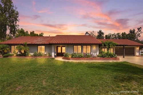 23064 Miners Rd, Perris, CA, 92570-7413 | Card Image