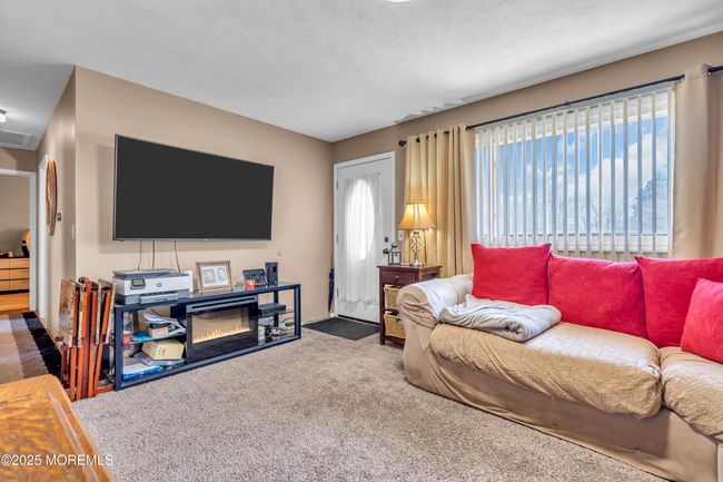 32 Dawn Cypress Ln, House other with 3 bedrooms, 1 bathrooms and null parking in Jackson NJ | Image 7