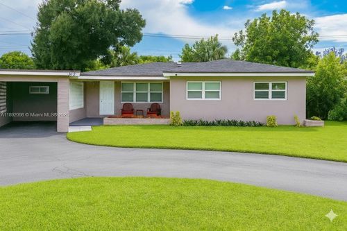 312 Nw 35th St, Oakland Park, FL, 33309-5106 | Card Image