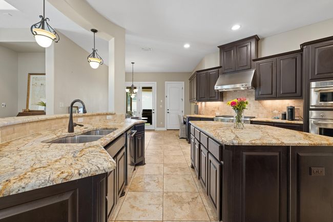11516 Shoreview Overlook, House other with 4 bedrooms, 3 bathrooms and 6 parking in Austin TX | Image 13