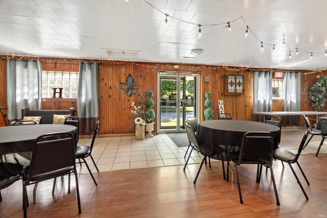 409 N 1 St St, Home with 0 bedrooms, 2 bathrooms and null parking in Gas City IN | Image 6