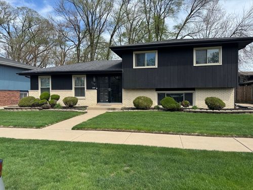 520 E 146th St, Dolton, IL, 60419-2029 | Card Image