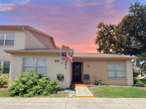 3835 Sailmaker Ln, Holiday, FL, 34691-5208 | Card Image