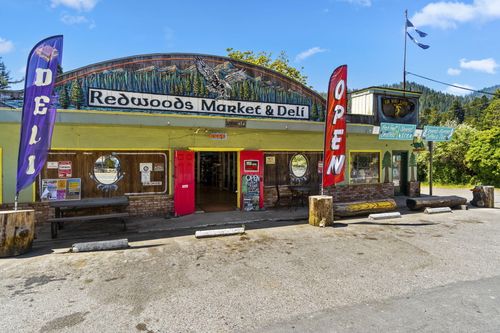 12880 Avenue Of The Giants, Myers Flat, CA, 95554-9562 | Card Image