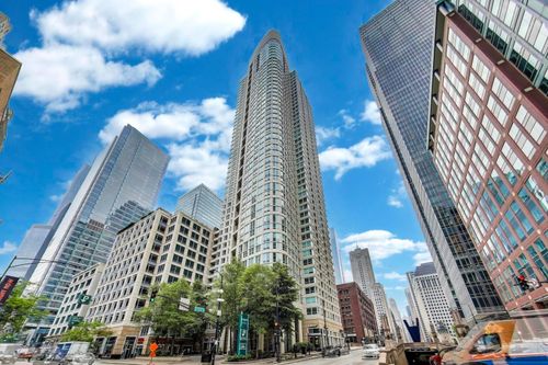 3306-345 N La Salle Drive, Chicago, IL, 60654 | Card Image