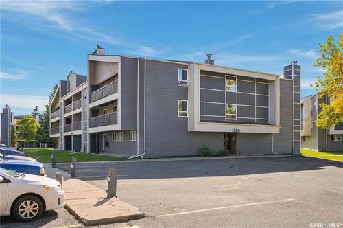 1321-425 115th St E, Saskatoon, SK, S7N2E5 | Card Image