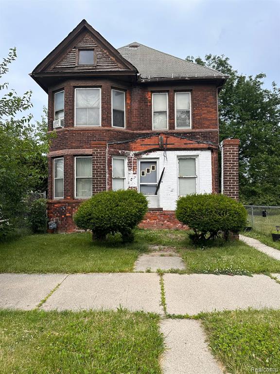 Loraine St, Detroit, MI 48208