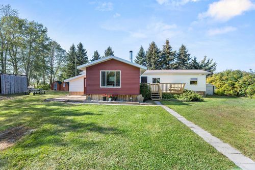 32102 Range Road 42, Sundre, AB, T0M1X0 | Card Image