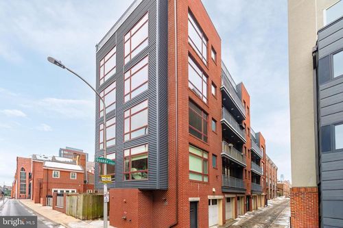 3f-138 N Front St, PHILADELPHIA, PA, 19106-2036 | Card Image