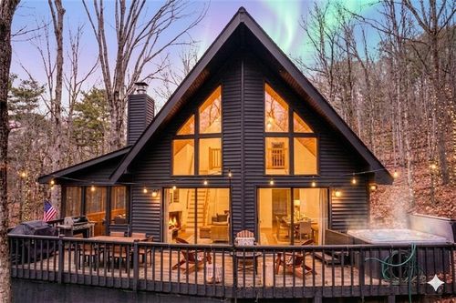 843 Fern Valley Rd, ELLIJAY, GA, 30536-8038 | Card Image
