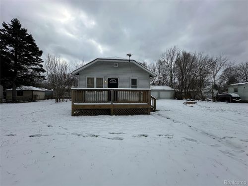 3018 Dakota Ave, Flint, MI, 48506-2927 | Card Image