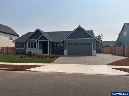 2130 Nighthawk Ave, Stayton, OR, 97383-9349 | Card Image